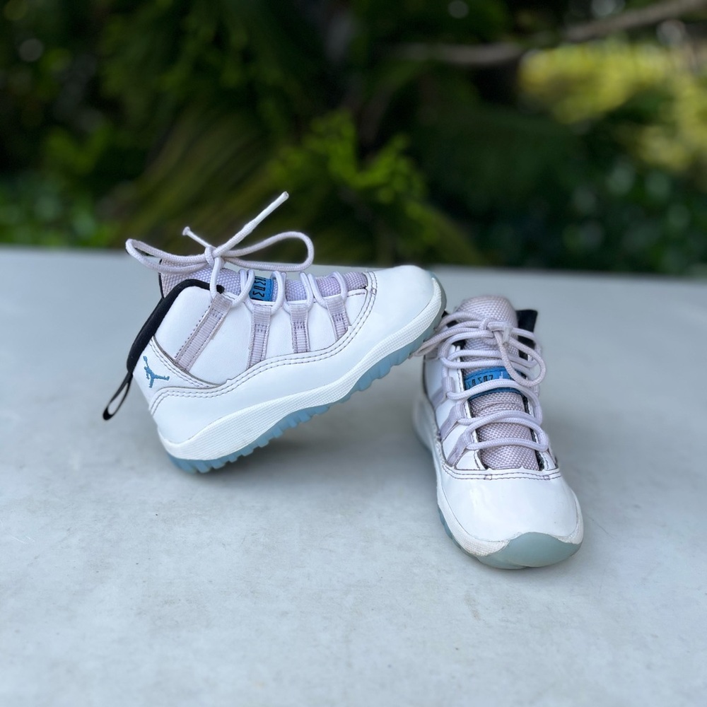 Jordan Retro VI Shoes Toddler Boys Size: 8C